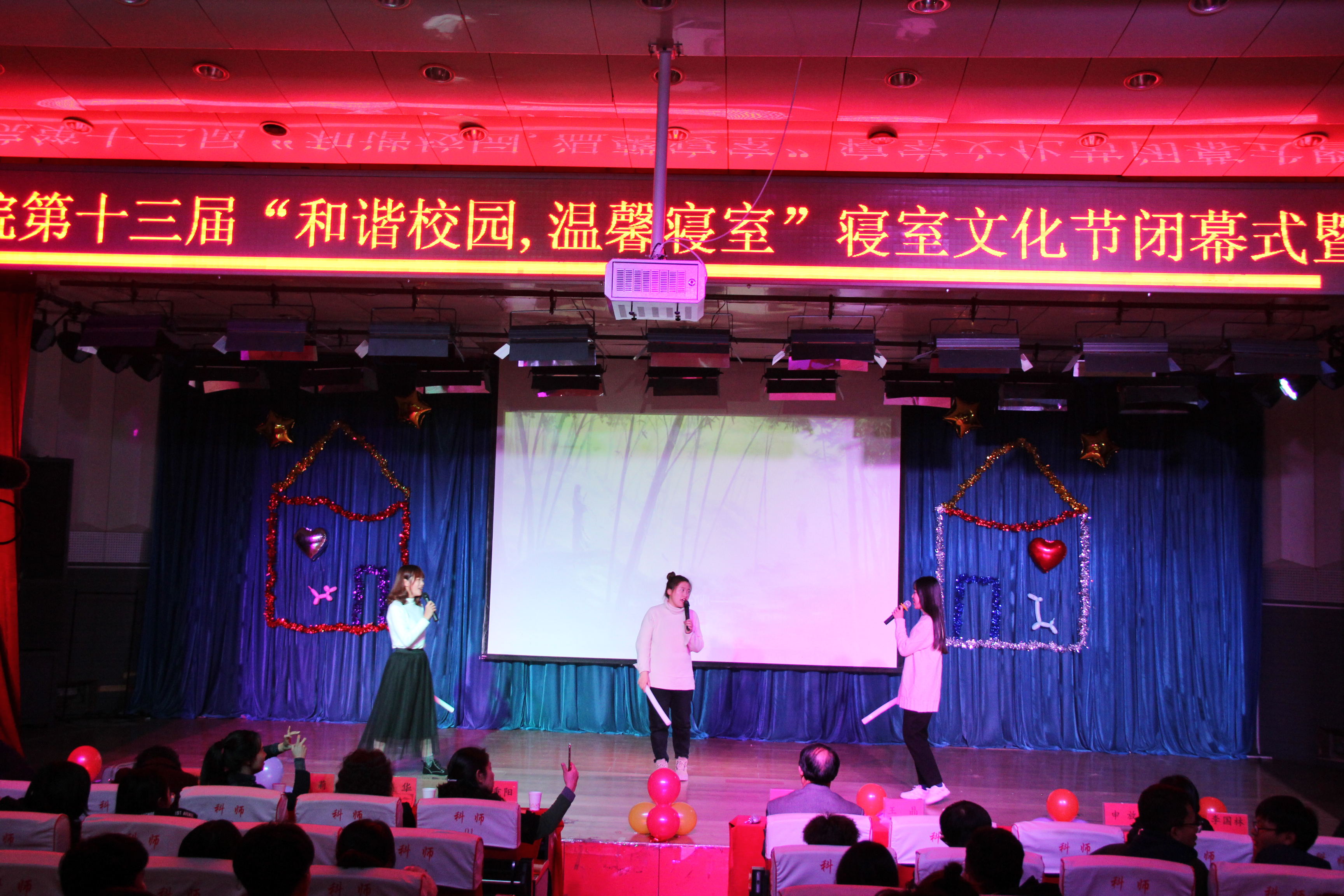 2f270cf682282c3.jpg